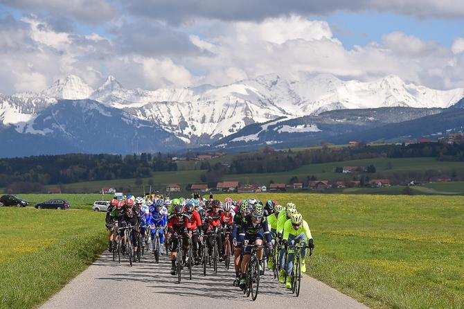 El Tour de Romandía nos deja imágenes tan bonitas de Suiza como ésta